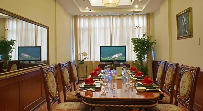 Huu Nghi Hotel Hai Phong Dış mekan fotoğraf