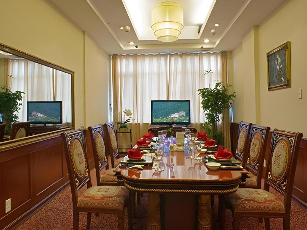 Huu Nghi Hotel Hai Phong Dış mekan fotoğraf
